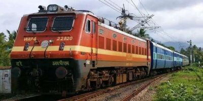 Indian Railway ने फिर बदले नियम, रिजर्वेशन कराते समय ये जानकारी देना हुआ जरुरी