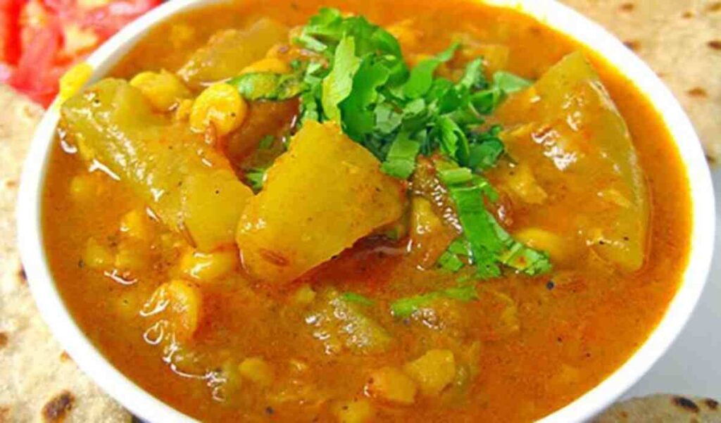 Lauki Ki Sabzi Recipe: लौकी की सब्जी बनाने की आसान विधि