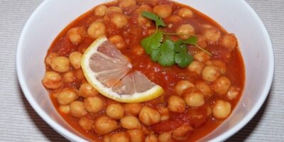 Chana Masala Recipe in Hindi: स्वादिष्ट चना मसाला रेसिपी बनाने की विधि