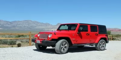 Jeep SUV Wrangler भारत में हुआ लॉन्च, जानिए इसकी कीमत और दमदार फीचर्स