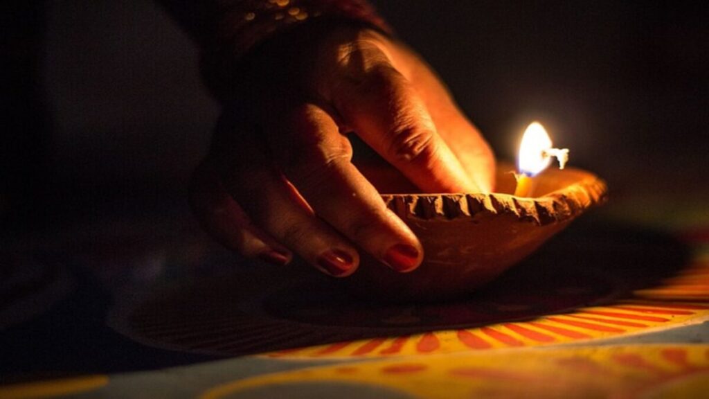 Diwali 2021 Date: जानें दिवाली पर लक्ष्मी पूजा का शुभ मुहूर्त ( Image Source: Pixabay)